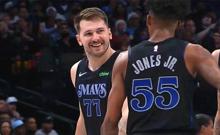 福冈黄蜂vs大阪钢巴首发：名古新太郎、奥拔侃志先发（首发公布：福冈黄蜂迎战大阪钢巴，名古新太郎与奥拔侃志首发登场）