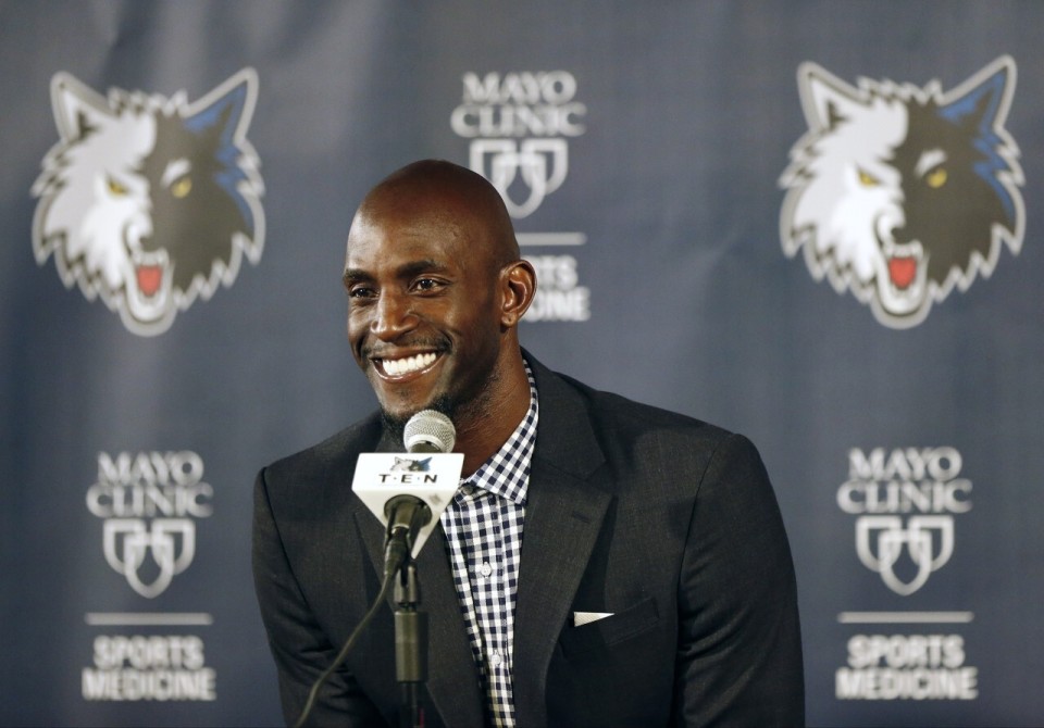 贝恩谈拿球砸阿努诺比：当时认为是合理动作，没恶意犯规意思（贝恩回应用球砸向阿努诺比：自认动作合理并非恶意犯规）