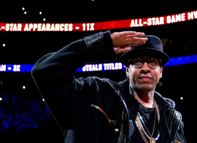 德凯特拉雷：切尔西实力很强，我们必须发挥最佳水平才能取胜（德凯特拉雷：切尔西实力雄厚，唯有拿出最佳状态方能取胜）