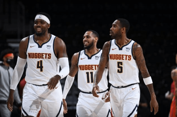 迈阿密vs纽约城：梅西领衔，布斯克茨、德保罗、阿尔巴出战（迈阿密对决纽约城：梅西挂帅，布斯克茨、德保罗、阿尔巴披挂上阵）