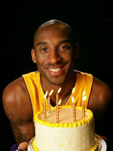 消息人士称，杰森·威尔科克斯再次力挺曼联签下这位“必须签下”的中场天才球员——（知情人：杰森·威尔科克斯再度力劝曼联签下这位必签的中场新星）