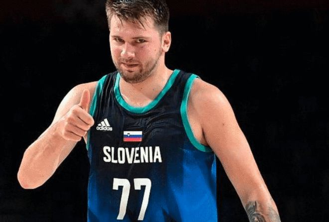 懂球帝12周年120大瞬间1／4决赛：德拜梅磊包揽，谁将杀出半区？（懂球帝12周年120大瞬间八强战：德拜梅磊包场，谁能突围半区？）