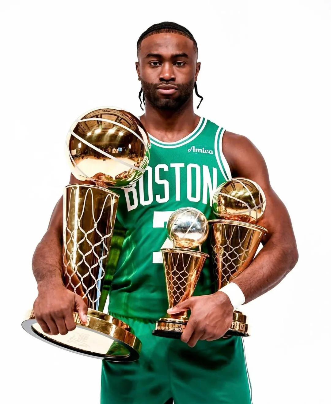 澳超半场：双方破门乏术，西悉尼流浪者暂0-0悉尼FC（澳超半场：西悉尼流浪者0-0悉尼FC，双方均无建树）